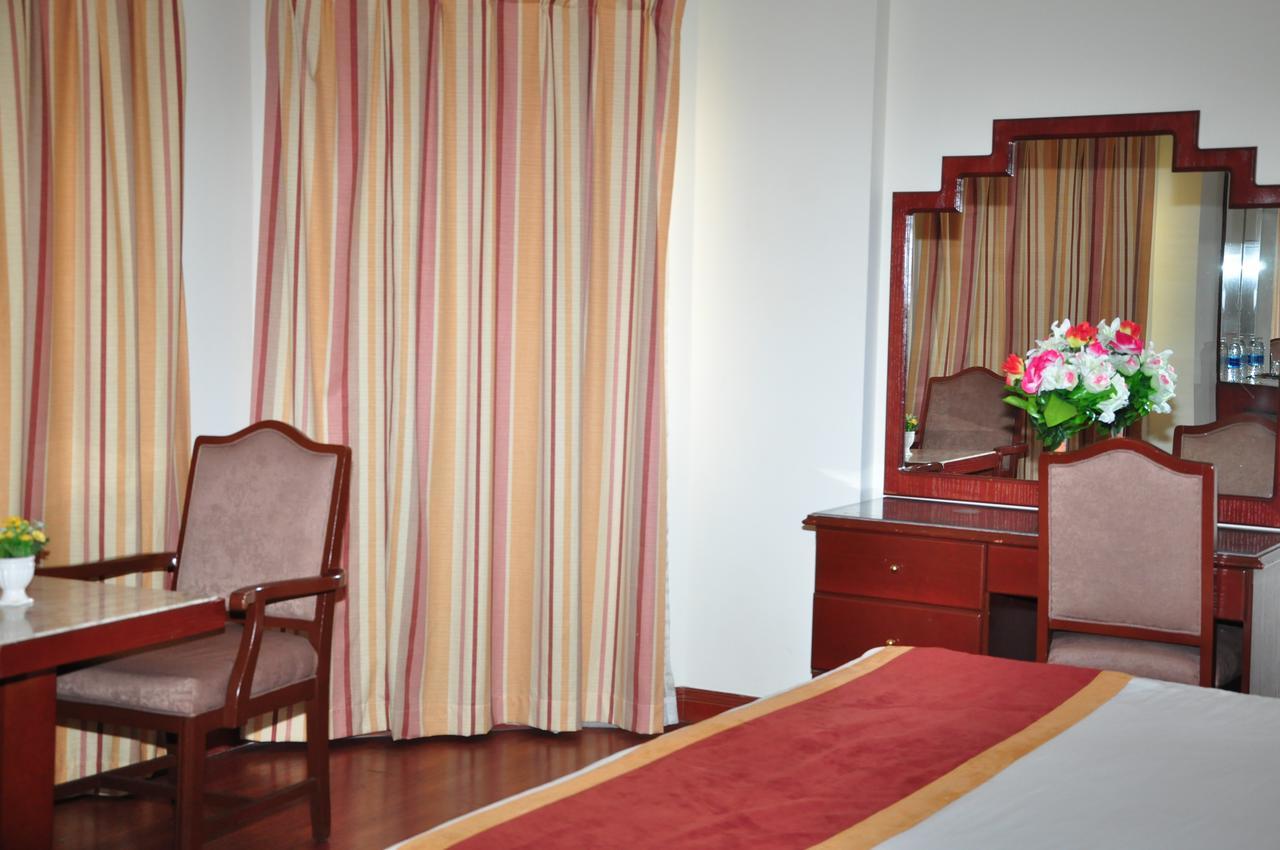 Bahrain Carlton Hotel Al Manamah Esterno foto