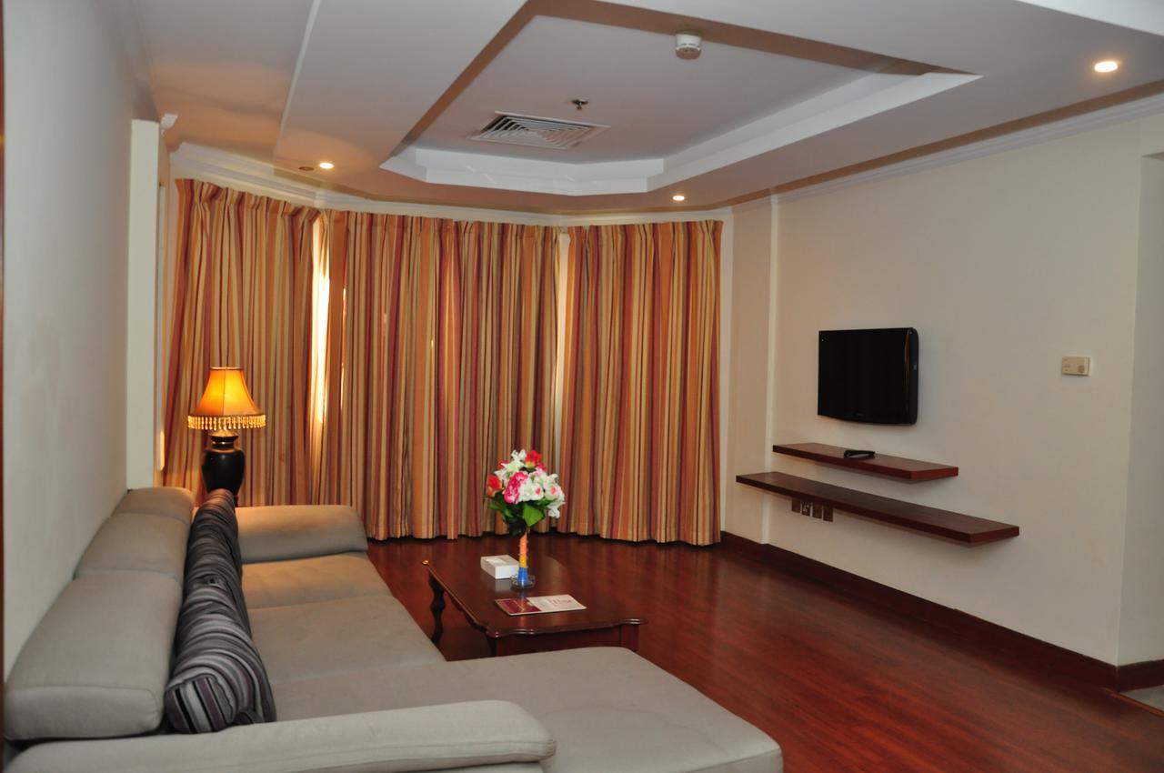 Bahrain Carlton Hotel Al Manamah Esterno foto